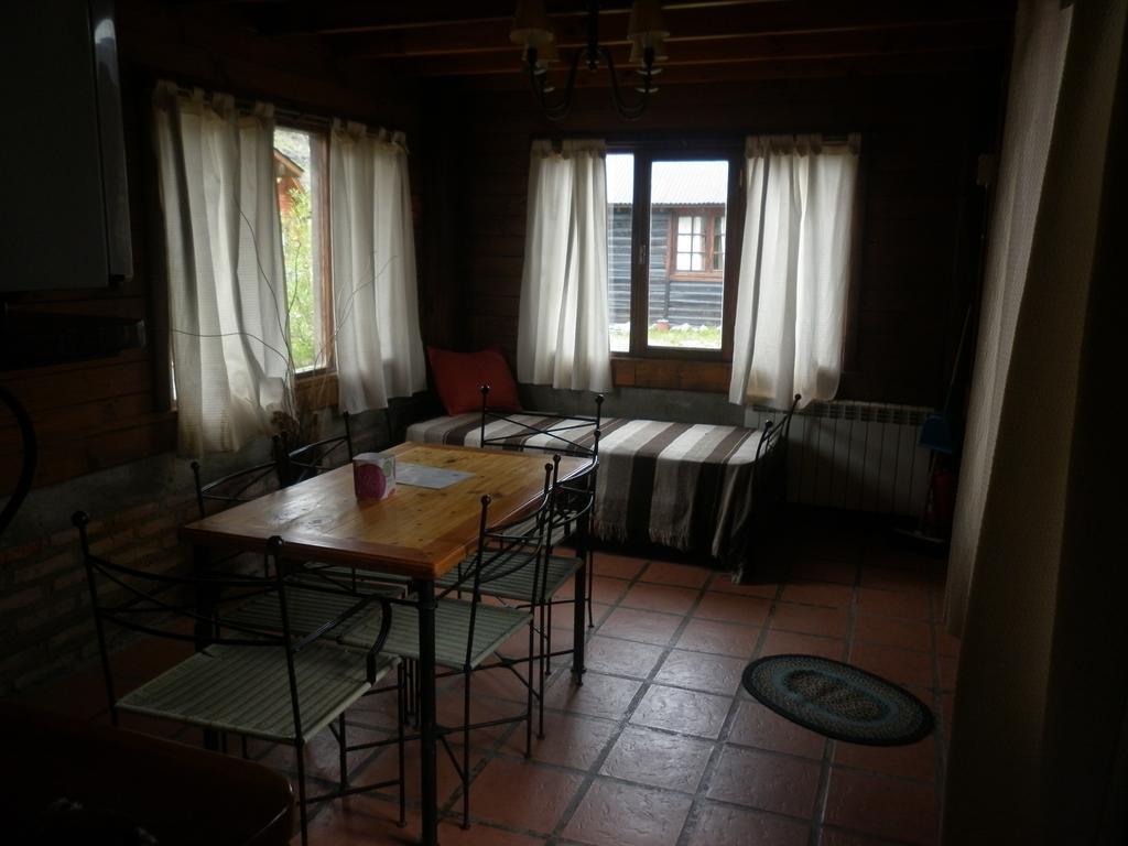 Cabanas Cerro Torre Villa El Chalten Bagian luar foto