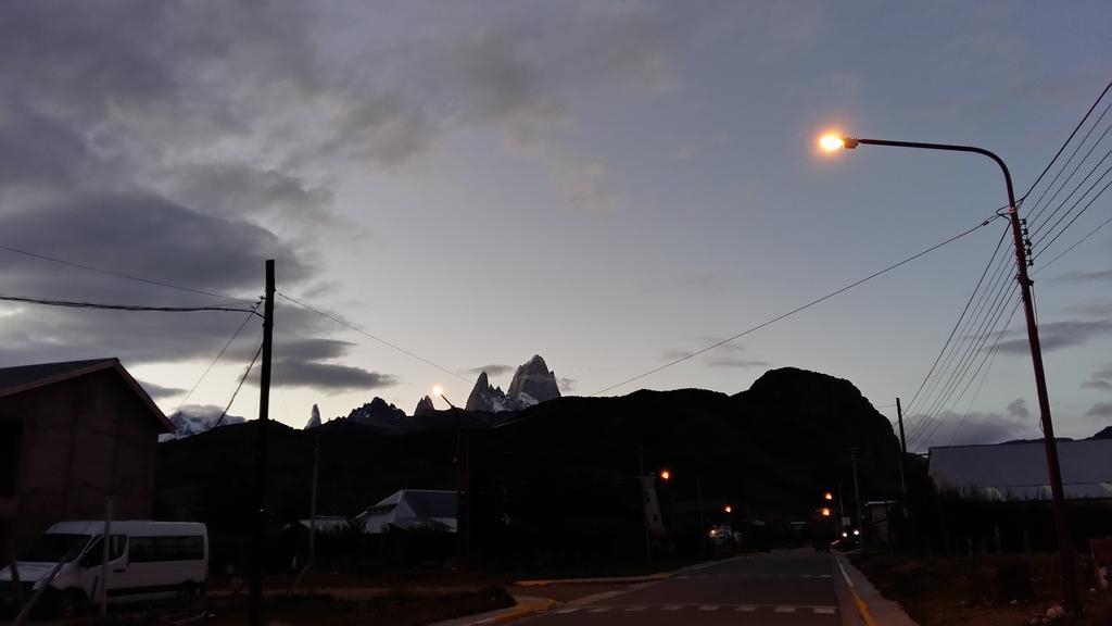 Cabanas Cerro Torre Villa El Chalten Bagian luar foto
